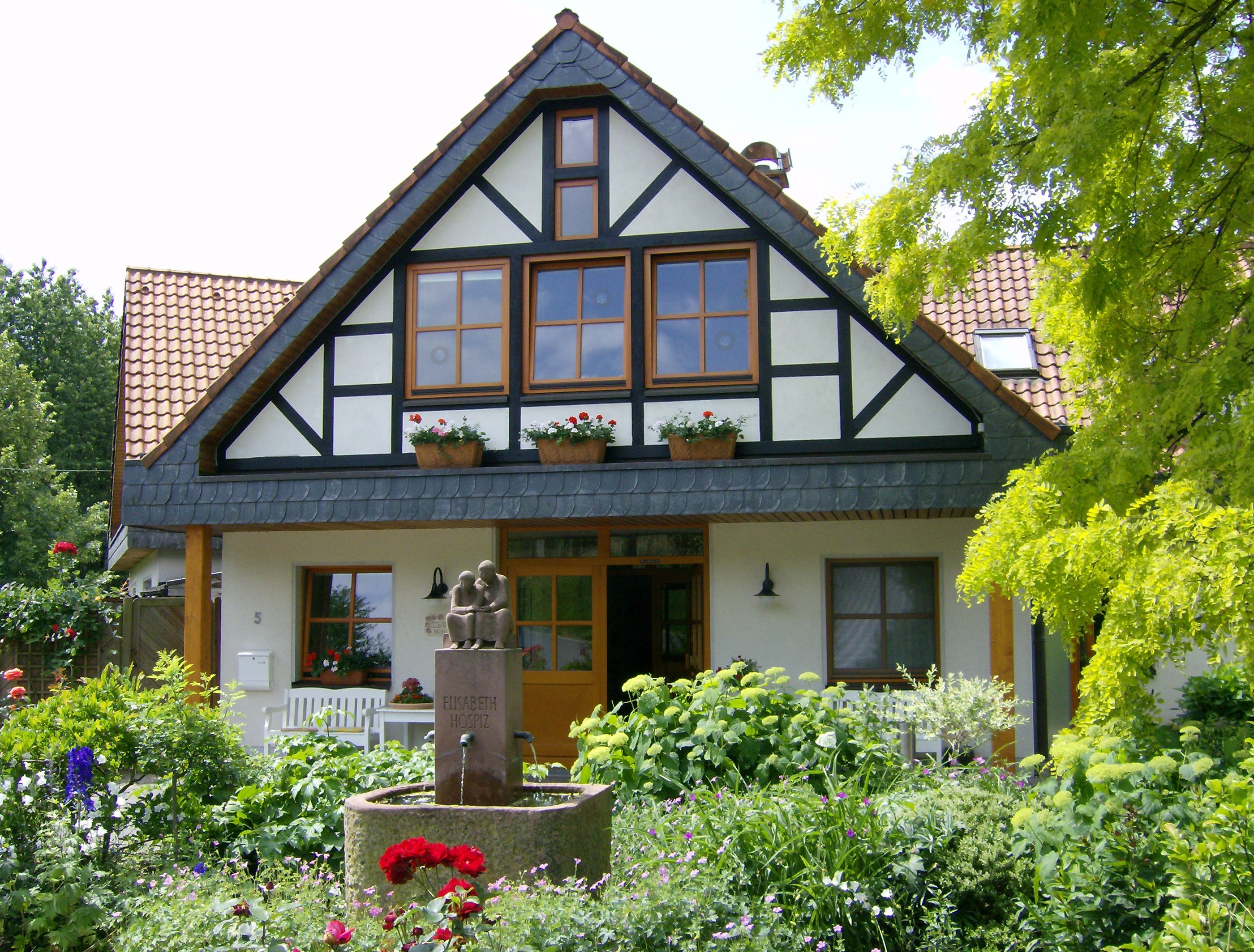 Foto Elisabeth-Hospiz (Vorderansicht)